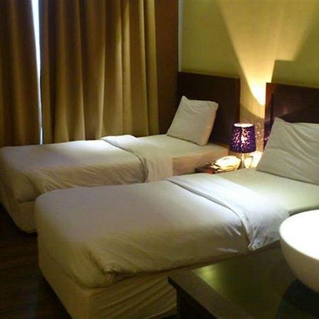 Zotel Business & Leisure Hotel Kuching Eksteriør bilde