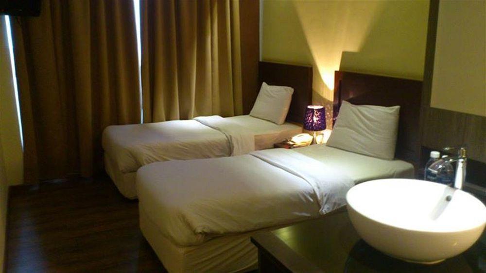 Zotel Business & Leisure Hotel Kuching Eksteriør bilde